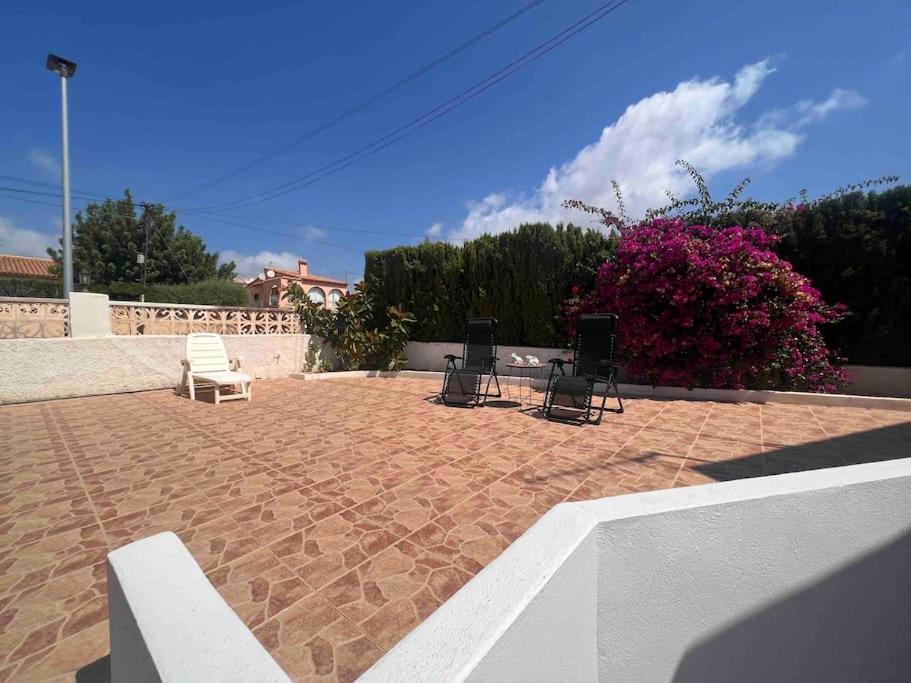 Bungalow In Calpe - Swimming Pool And Tennis Court Exteriör bild
